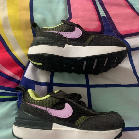 Toddler 5c Nike waffle - Picture 4 of 6